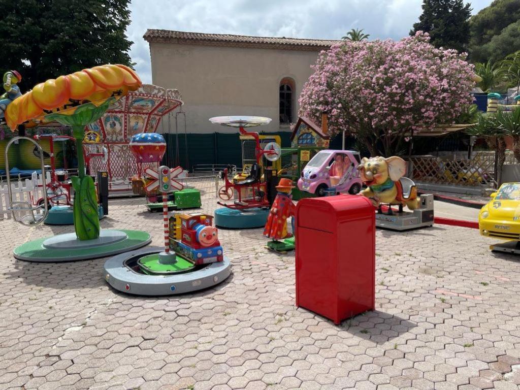Location Saisonniere Menton 220 M Des Plages Bagian luar foto