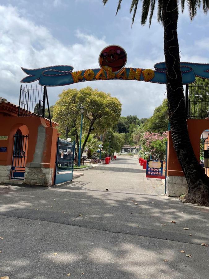 Location Saisonniere Menton 220 M Des Plages Bagian luar foto