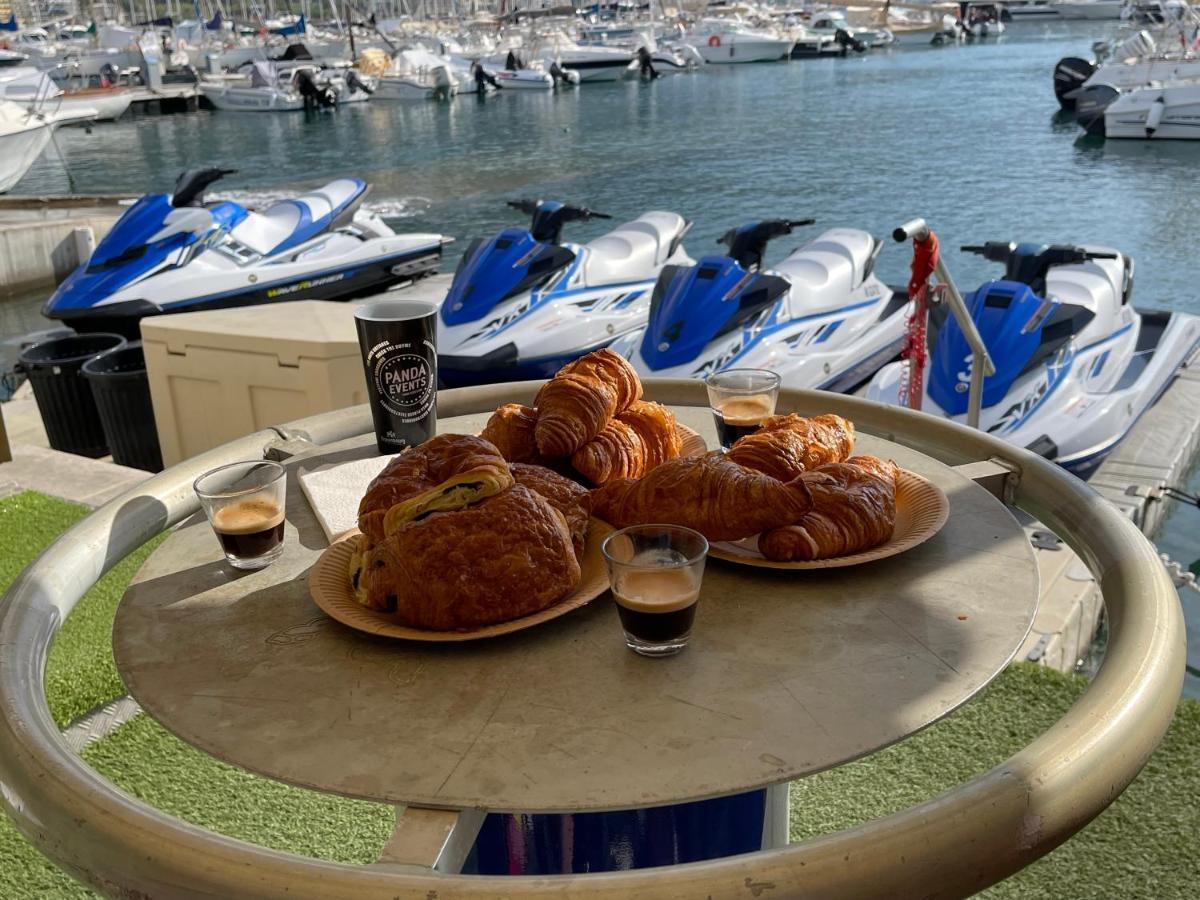Location Saisonniere Menton 220 M Des Plages Bagian luar foto